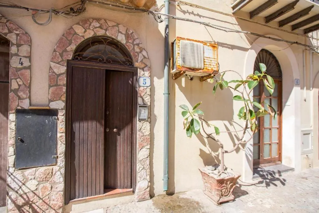 La Piazzetta Διαμέρισμα Cefalù 0*,  Ιταλία