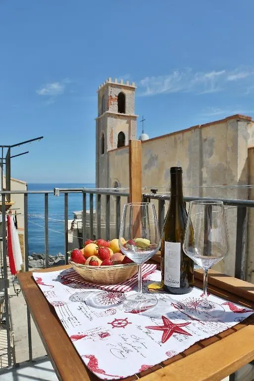La Piazzetta Διαμέρισμα Cefalù 0*,