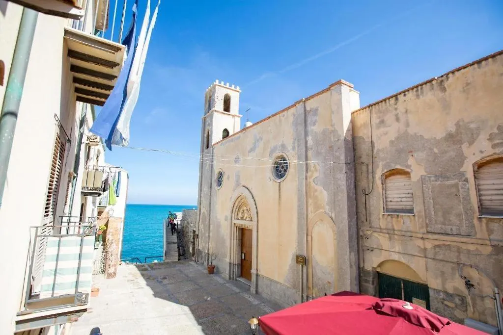 La Piazzetta Διαμέρισμα Cefalù